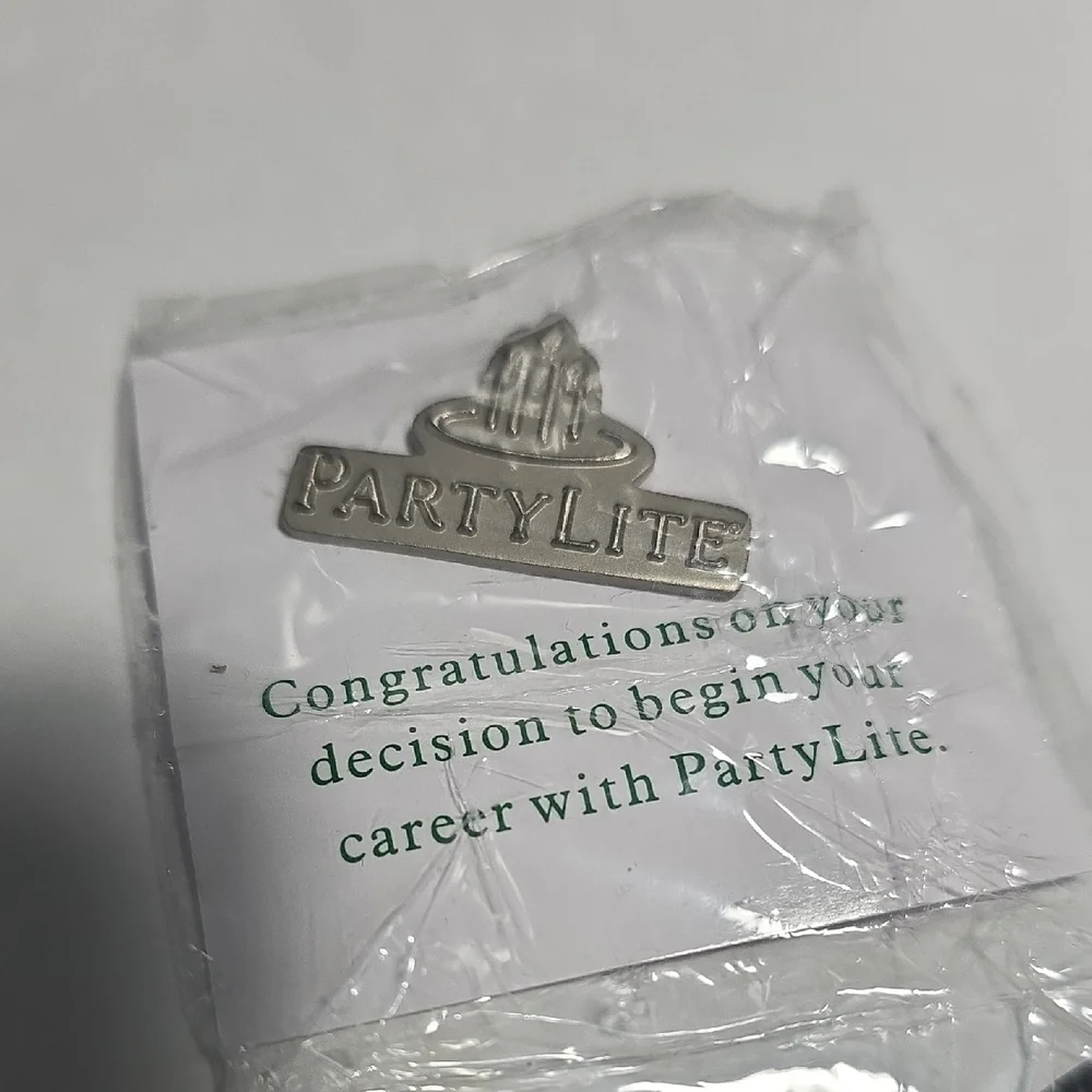 PartyLite Silver Logo‎ Pin